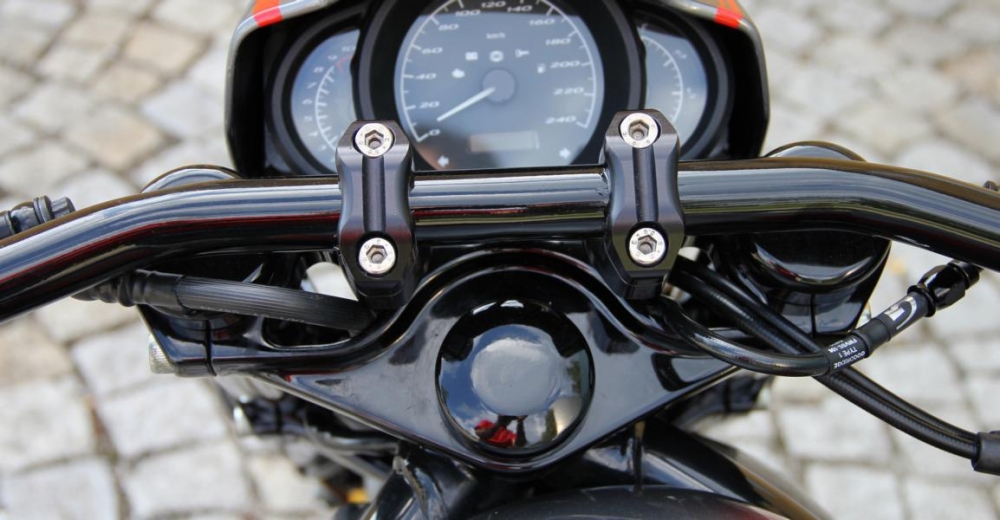 Cult Werk Risers For 1 Inch Handlebars For Harley Davidson 2002-2017 V ...