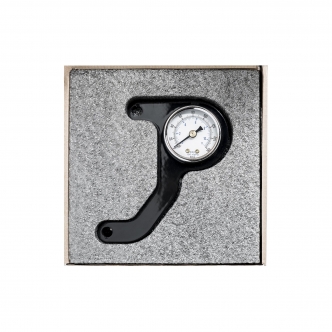 Killer Custom M8 Rockerbox Mounted Air Ride Pressure Gauge Kit In Black Finish For All Milwaukee-Eight models 2017-2023 (M8-PRGAUGE)