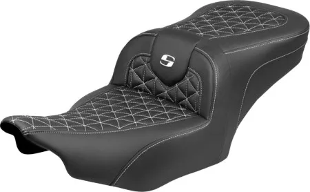 Saddlemen Standard Reach Tri-Gripper RoadSofa Seat With White Stitching Without Drivers Backrest For Harley Davidson 2024-2026 Road Glide/Street Glide & 2023-2026 CVO Road Glide/Street Glide Models (823-07-21006)