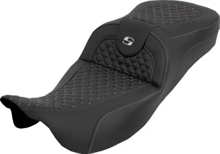 Saddlemen Extended Reach Dragon Stitched Roadsofa Seat With Silver Stitching Without Drivers Backrest For Harley Davidson 2008-2024 FLHR, FLHT, FLHX & FLTR Touring Models (Does Not Fit 2023-2024 CVO Models) (808-07B-20905)